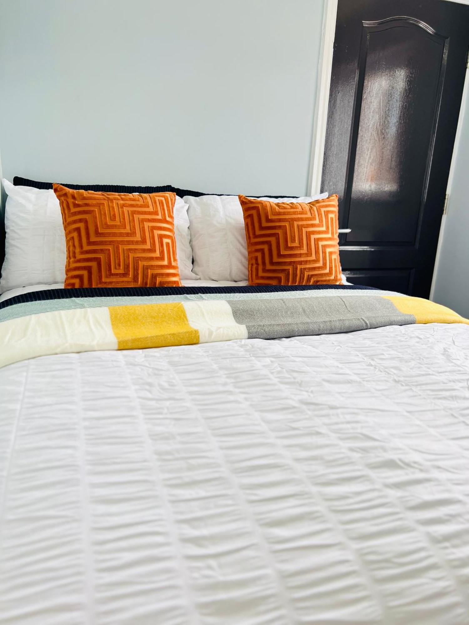 Deluxe 2 Bedroom * Sheffield
