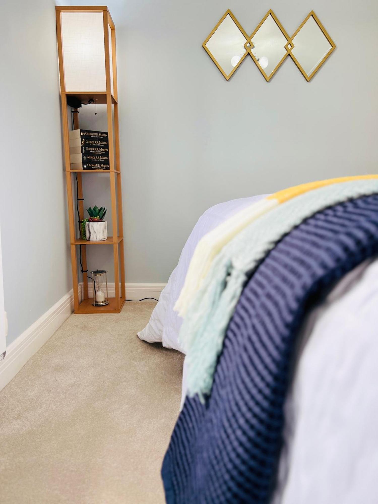 Deluxe 2 Bedroom Apartment