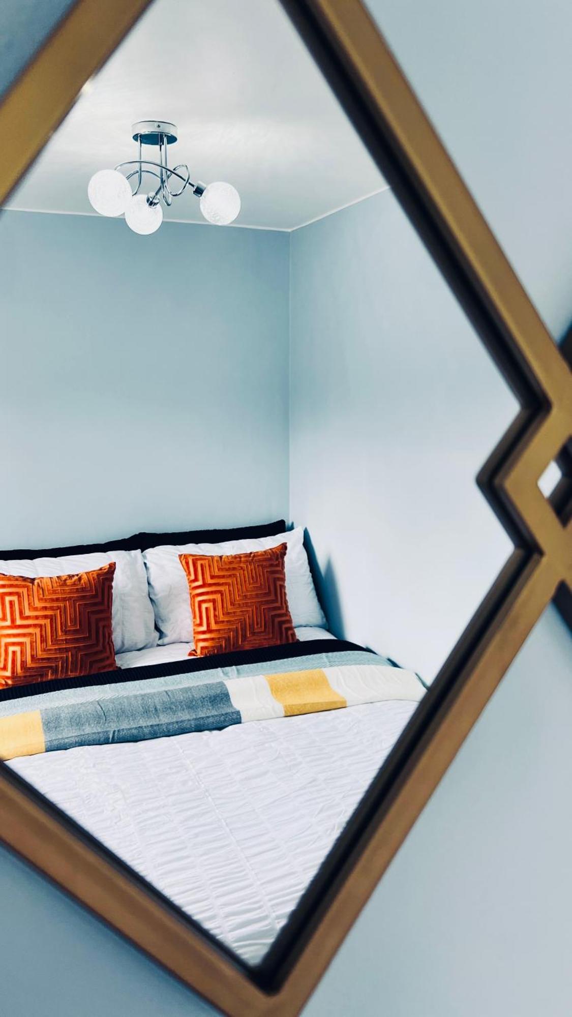 Deluxe 2 Bedroom Apartment Sheffield