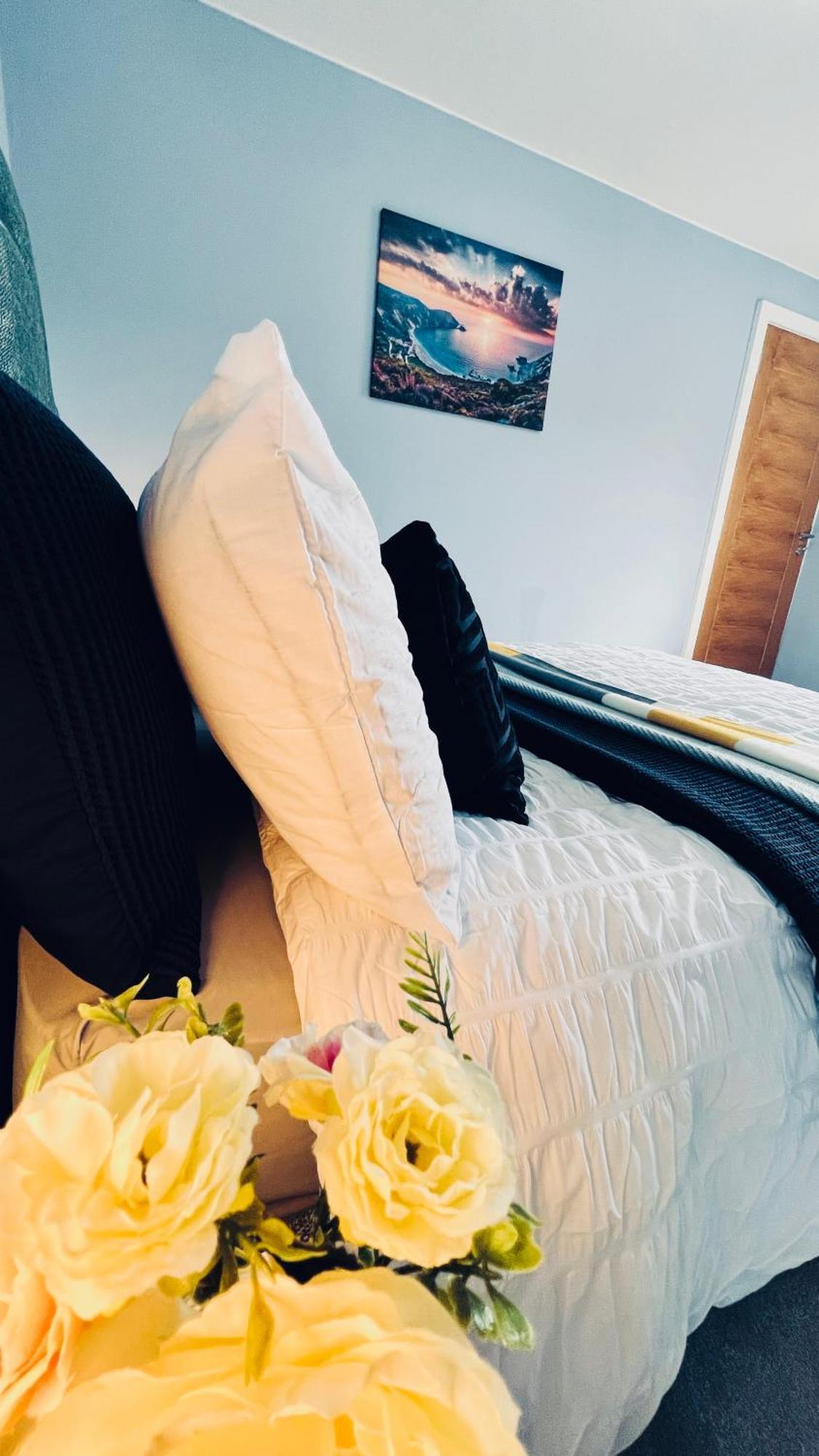 Deluxe 2 Bedroom