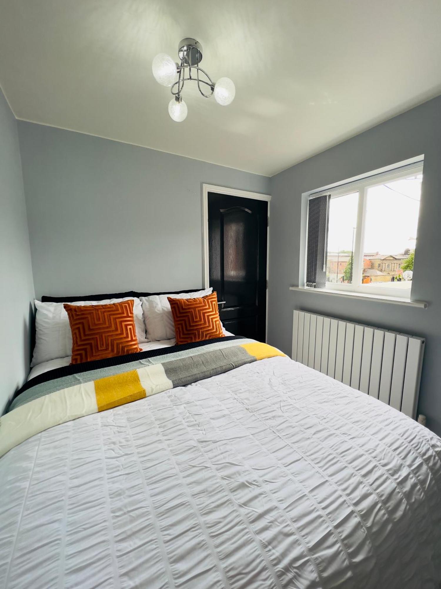 Deluxe 2 Bedroom